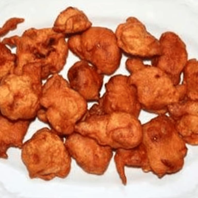 Savor Our Crispy Pakora
